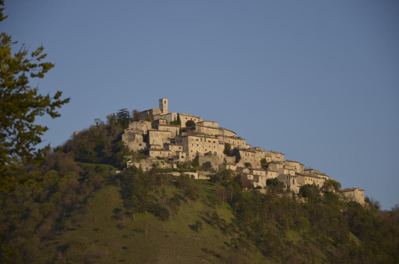 Villa Casaletto Santo Spirito à Labro Extérieur photo