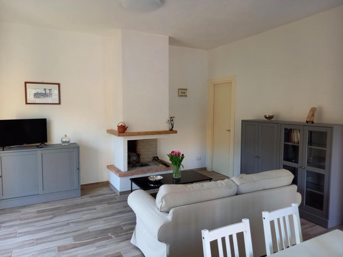 Villa Casaletto Santo Spirito à Labro Extérieur photo